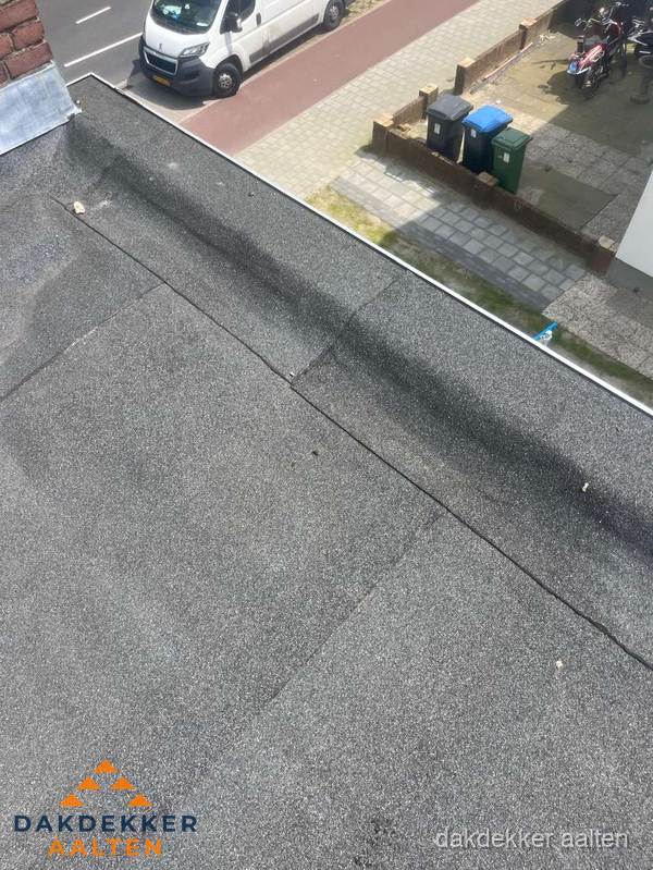 Kosten dakisolatie: plat dak met bitumen dakbedekking in Aalten Kosten dakisolatie: plat dak met bitumen dakbedekking in Aalten